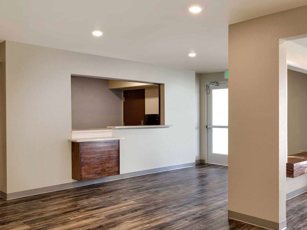 Woodspring Suites Plano - North Dallas المظهر الداخلي الصورة